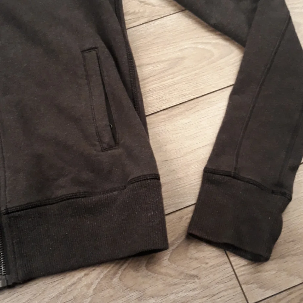 lululemon athletica lululemon dark